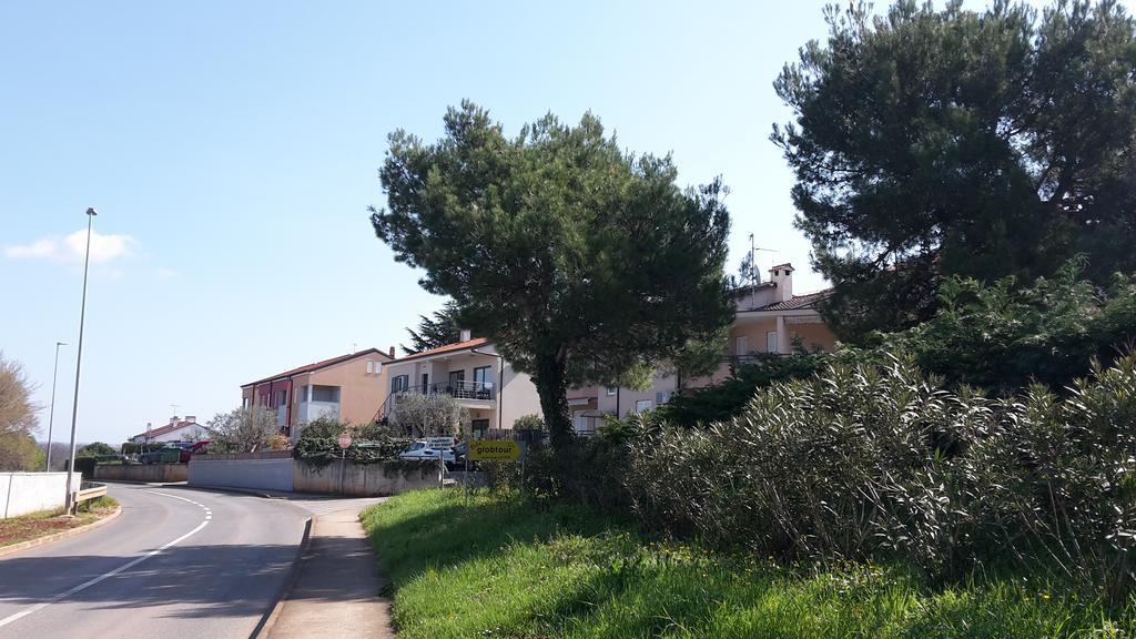 Apartments Henc Novigrad Istria 外观 照片