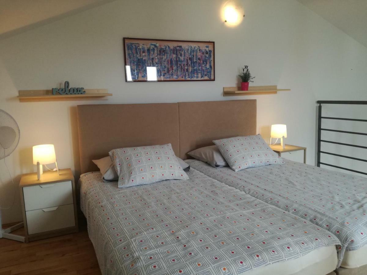 Apartments Henc Novigrad Istria 外观 照片